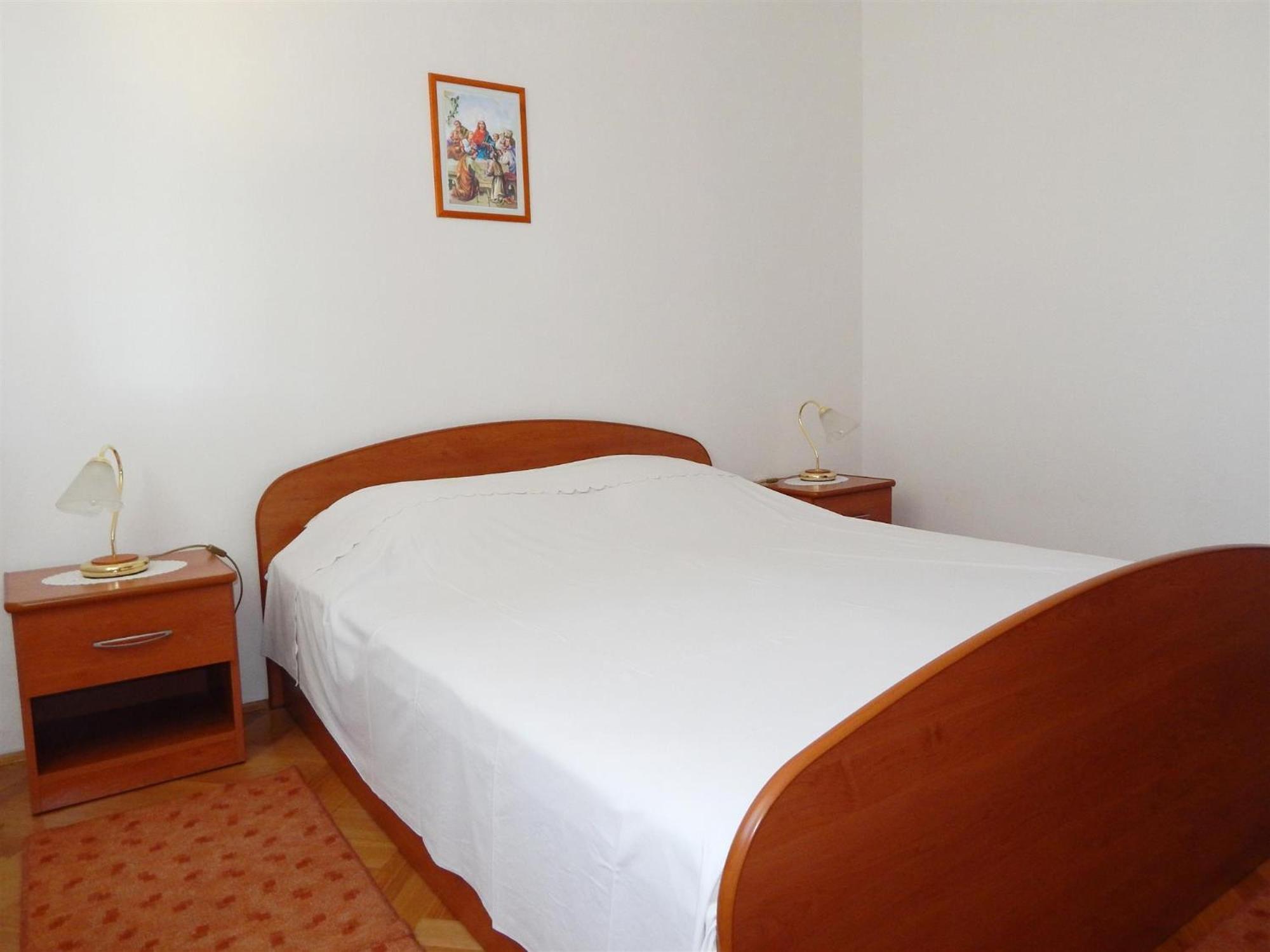 Apartments With A Parking Space Pag - 11358 Pag Town Room photo