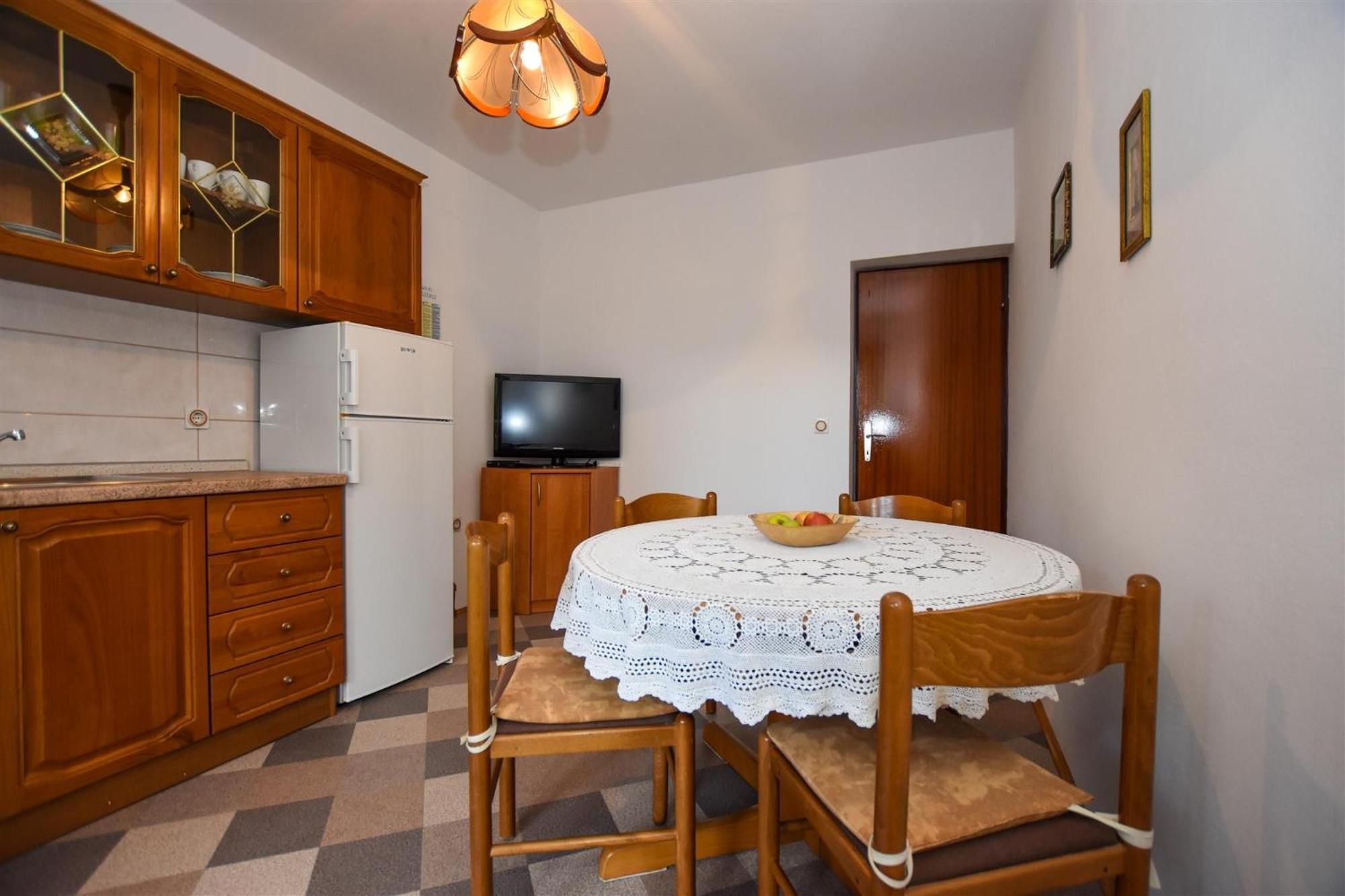 Apartments With A Parking Space Pag - 11358 Pag Town Room photo