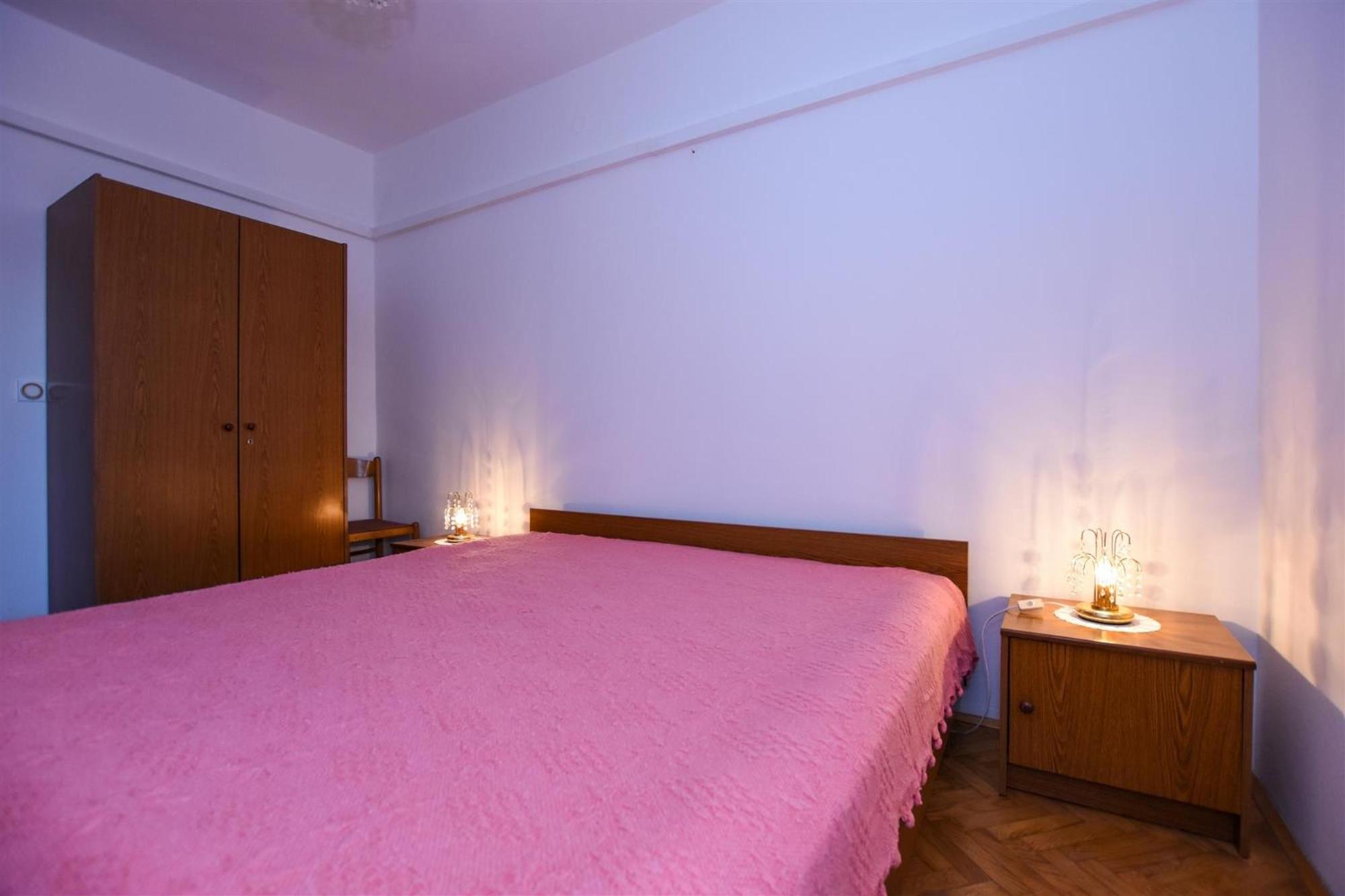 Apartments With A Parking Space Pag - 11358 Pag Town Room photo